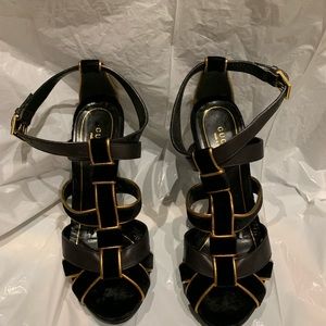 Gucci Shoes platform pumps